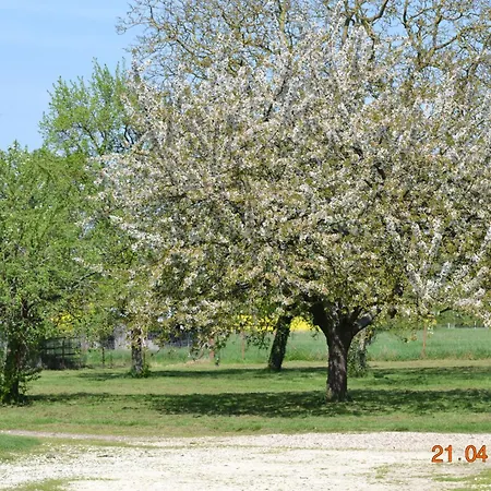 Pmr A La Ferme Des Vallees Дом отдыха